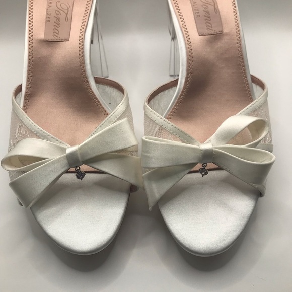 Naturalizer Women's Pnina Tornai Alhubu White Lace Slip On Heels Size 10.5M - Picture 4 of 10